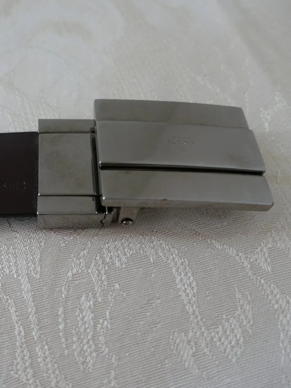 Gucci Belt Men's Black Brown Reversible Rectangular Buckle Italy Quiet Luxury